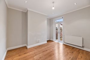 Dining Room- click for photo gallery